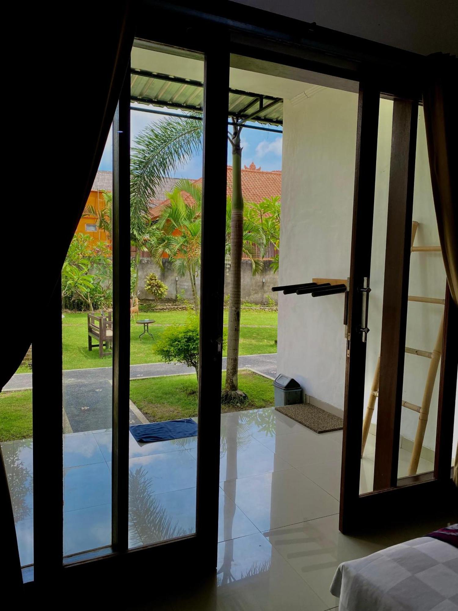 Padang-Padang Sari Homestay Uluwatu  Exterior photo