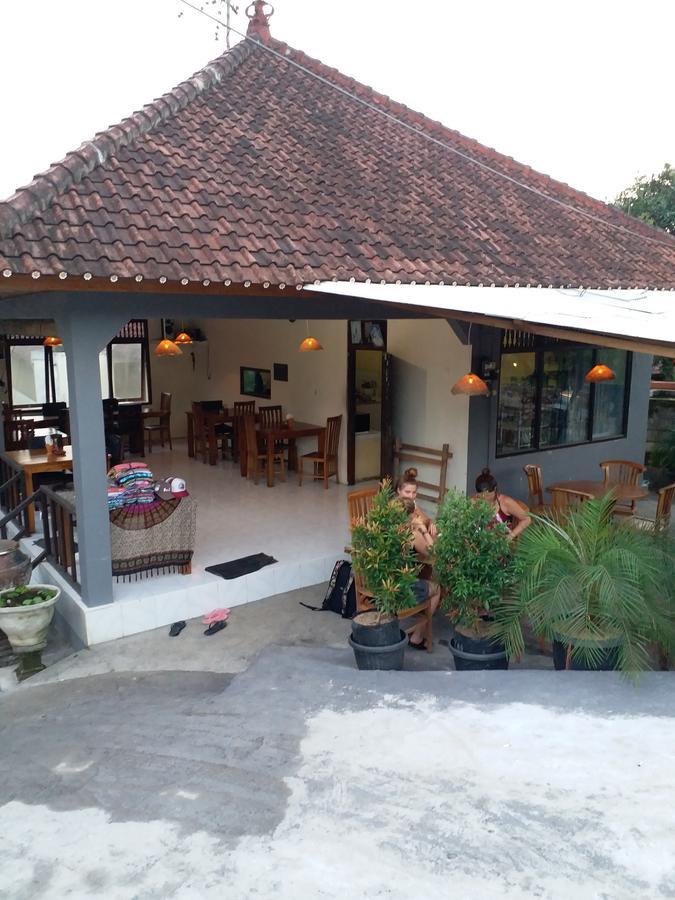 Padang-Padang Sari Homestay Uluwatu  Exterior photo