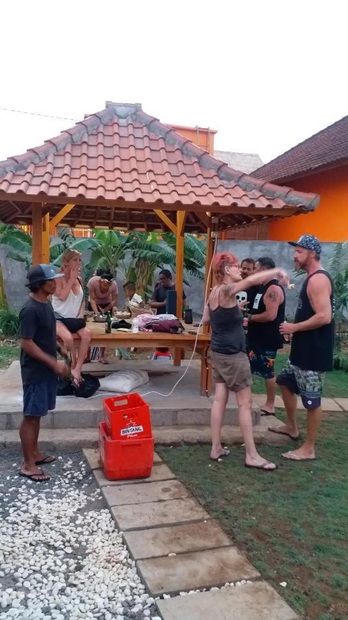Padang-Padang Sari Homestay Uluwatu  Exterior photo